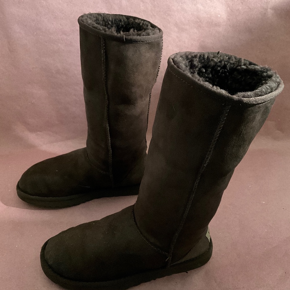 Women Australia UGG Boots High Ankle Size 9M Brown Suede
